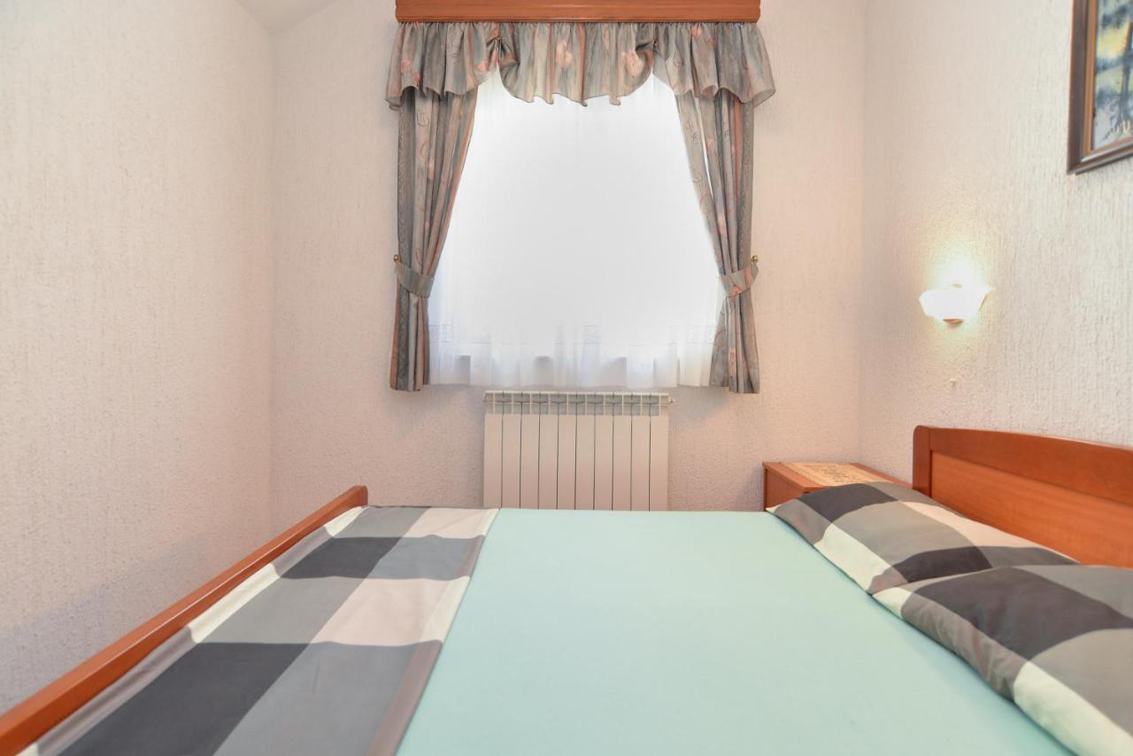 Apartments Vrcevan 811 Medulin Bagian luar foto